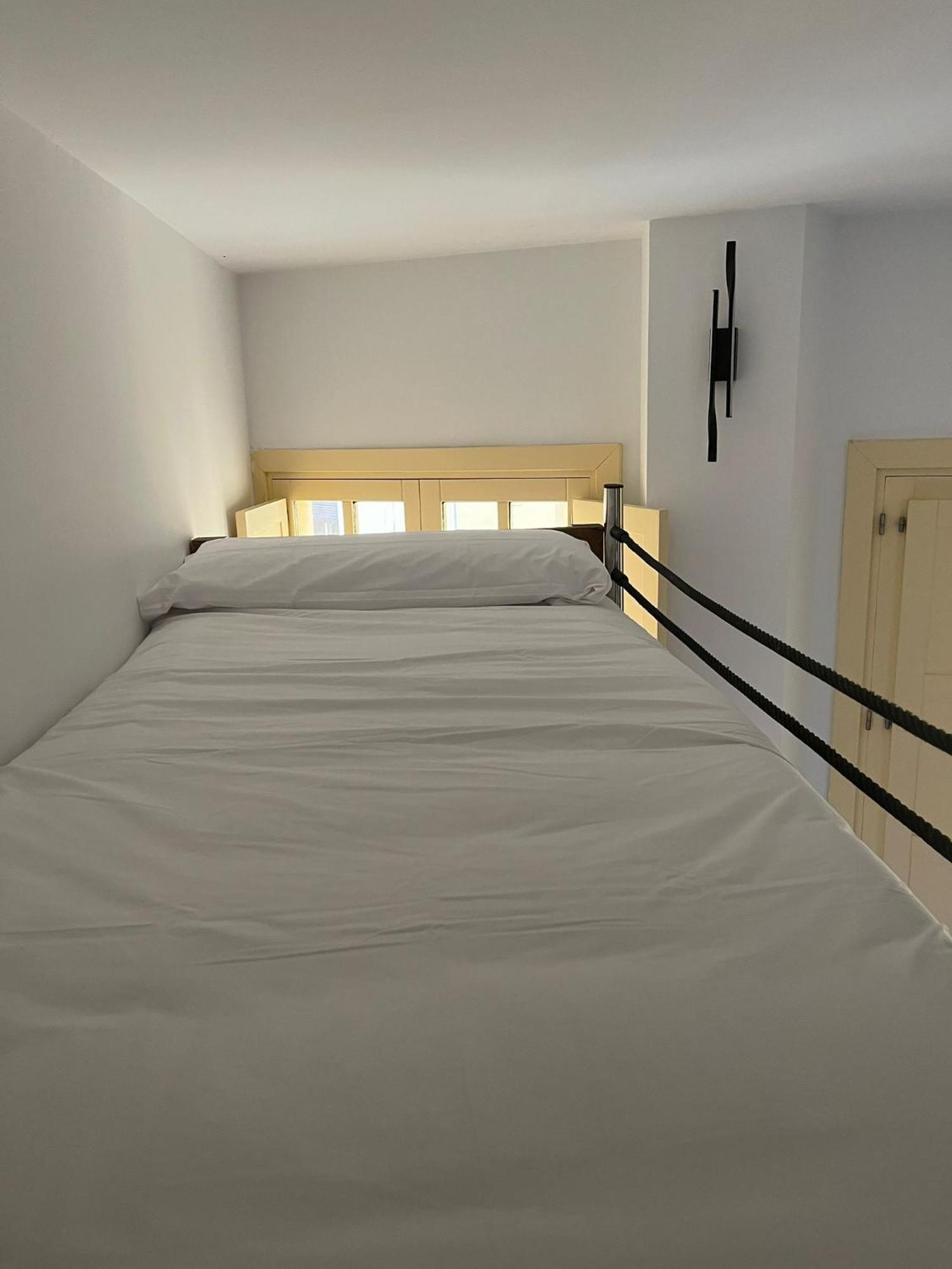 Luxury Apartments Chinitas 11 Малага Екстериор снимка