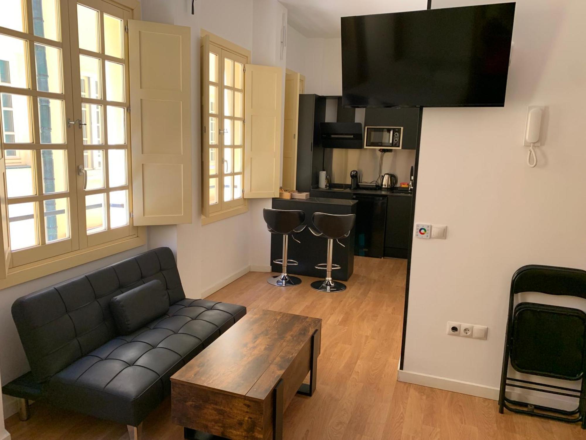 Luxury Apartments Chinitas 11 Малага Екстериор снимка